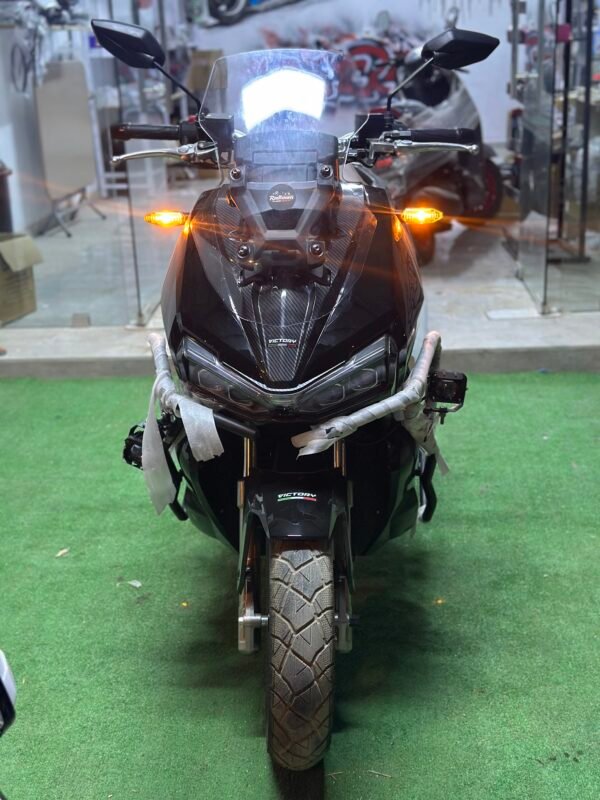 image00003 GMC VICTORY ADV 125