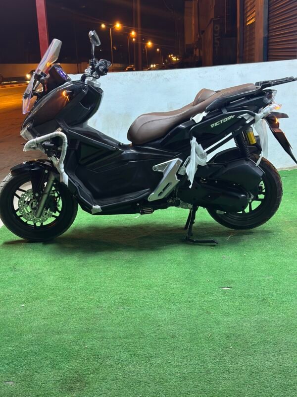 image00004 GMC VICTORY ADV 125